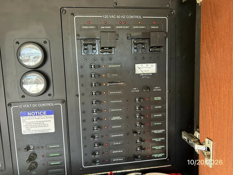 Slide: The Image of Meridian 441 electrical panel1 - 8598459
