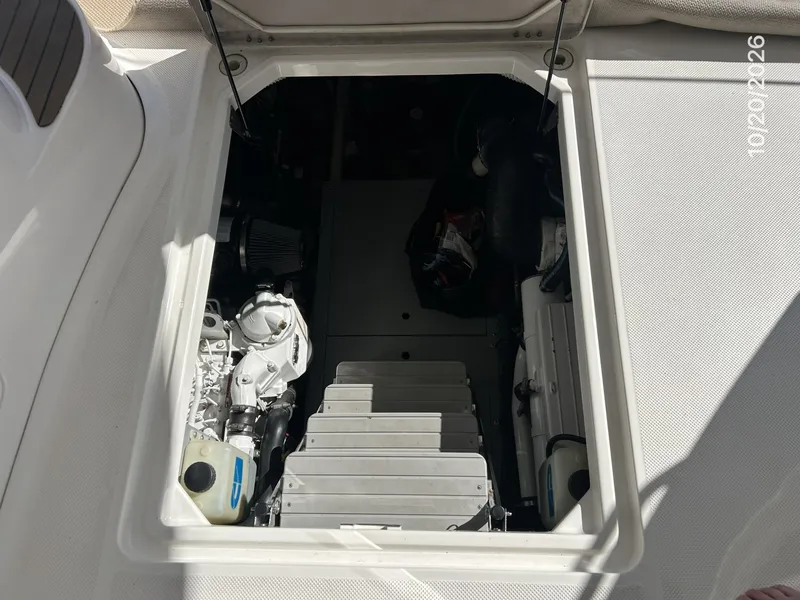 Slide: The Image of Meridian 441 engine room access - 8598462