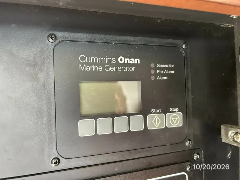 Slide: The Image of Meridian 441 generator remote panel - 8598483