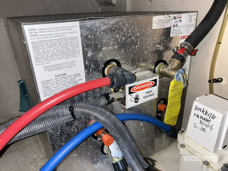 Slide: The Image of Meridian 441 water heater - 8598527