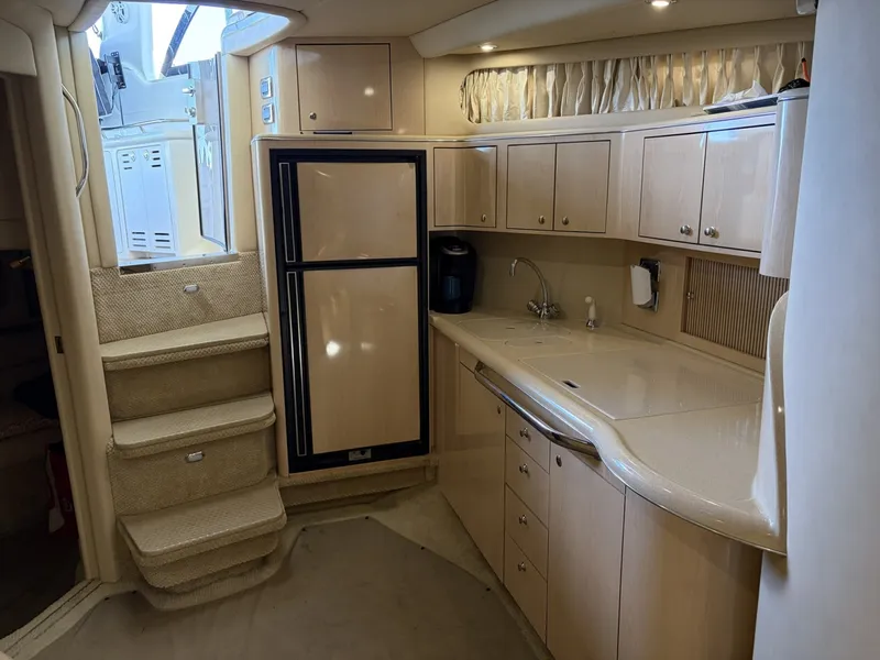 Slide: The Image of Sea Ray 410 Sundancer 2003 - 8510330