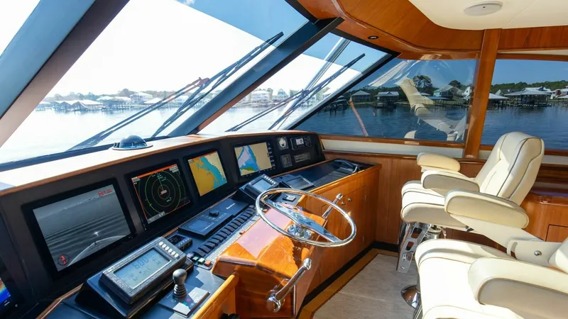 Slide: The Image of 41_2827464_2005_76_whiticar_enclosed_bridge_badonkadonk_bridge_1 - 8521417