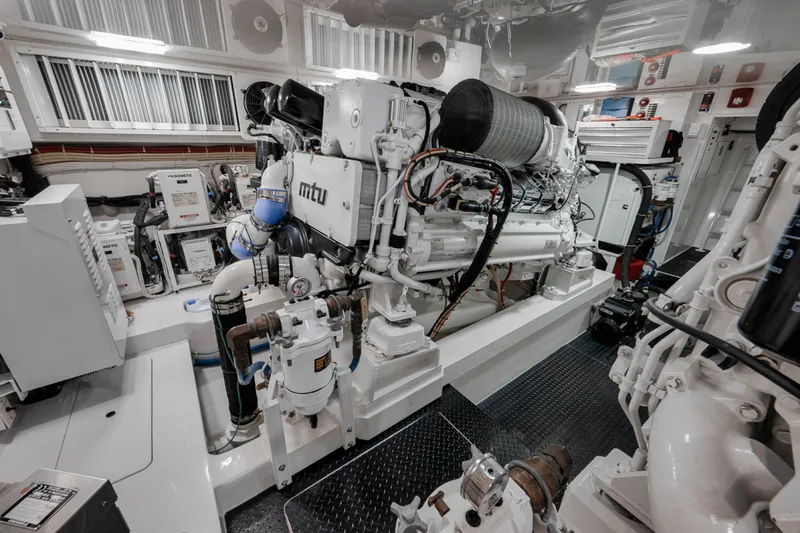 Slide: The Image of Viking 68 Convertible 2020 - 8728310
