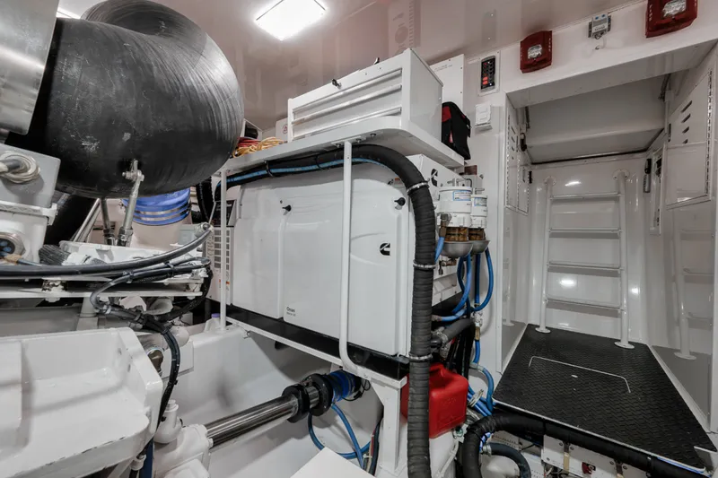 Slide: The Image of Viking 68 Convertible 2020 - 8728307
