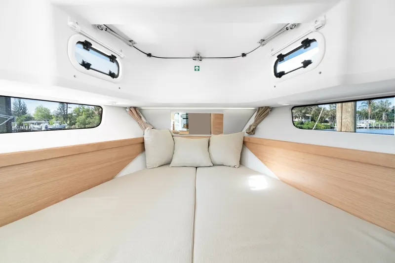 Slide: The Image of Nimbus Sport Tender 42 2027 - 8550542