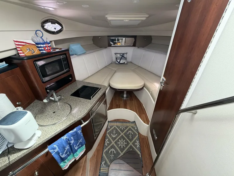Slide: The Image of Robalo R305 2016 - 8551139