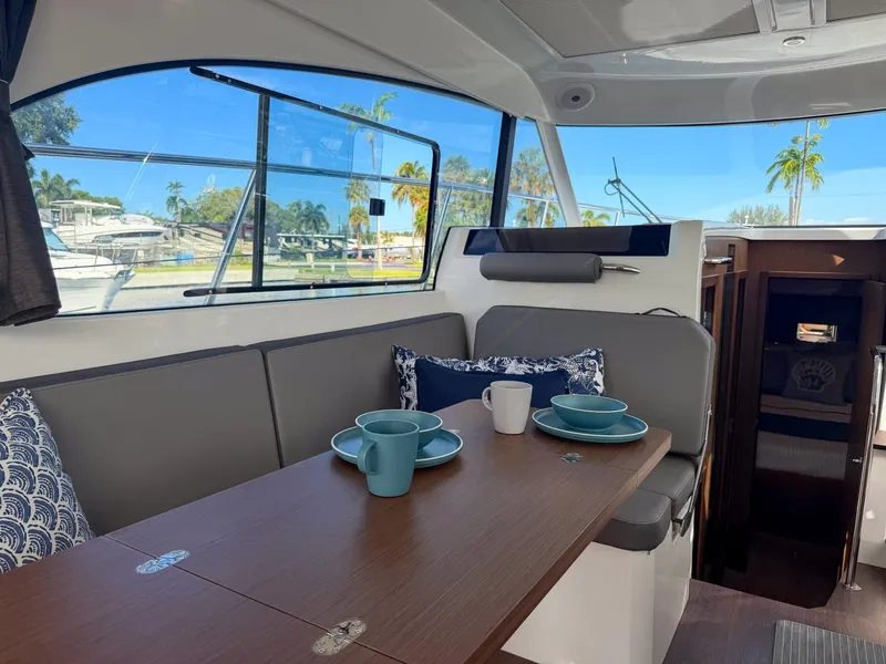 Slide: The Image of Beneteau Antares 11 Coupe 2024 - 8595157