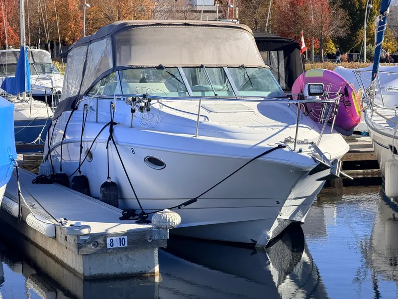 Slide: The Image of 1995 Larson Cabrio 280 - 8700001