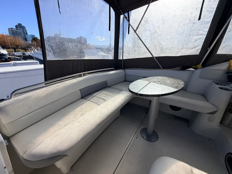 Slide: The Image of 1995 Larson Cabrio 280 - 8700004