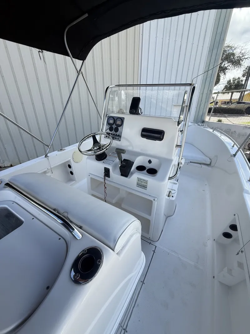 Slide: The Image of Robalo R190 2003 - 8602145