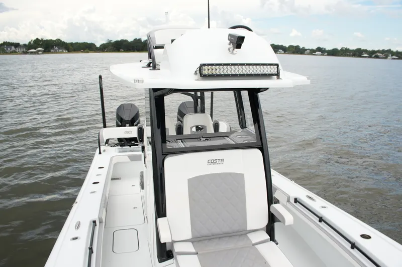 Slide: The Image of Costa Custom 26 2023 - 8603093