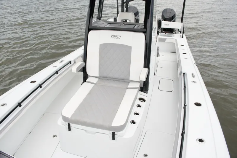 Slide: The Image of Costa Custom 26 2023 - 8603091