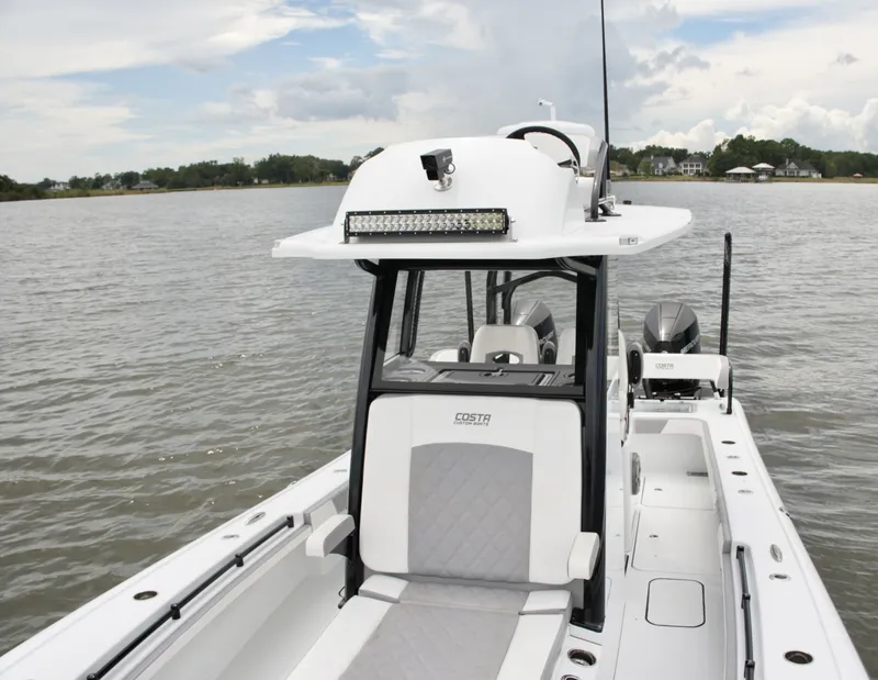 Slide: The Image of Costa Custom 26 2023 - 8603053