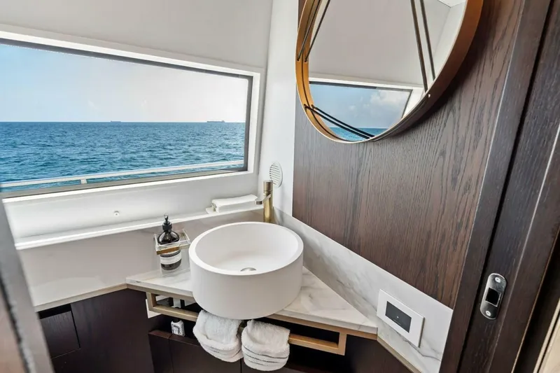 Slide: The Image of Ferretti 850 Motoryacht 2022 - 8603605
