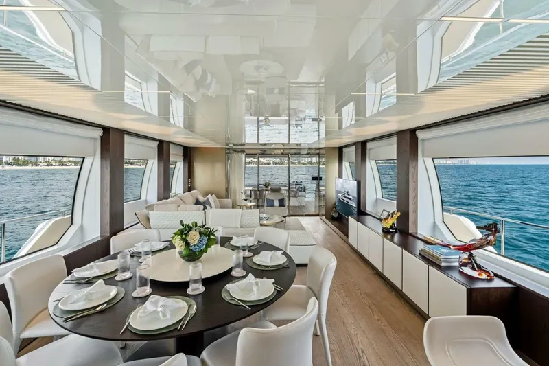 Slide: The Image of Ferretti 850 Motoryacht 2022 - 8603602