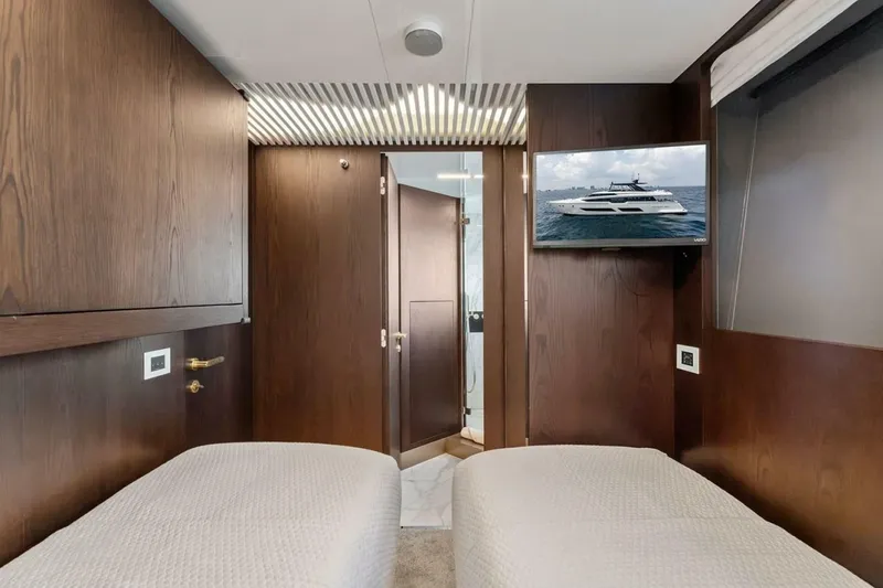 Slide: The Image of Ferretti 850 Motoryacht 2022 - 8603626