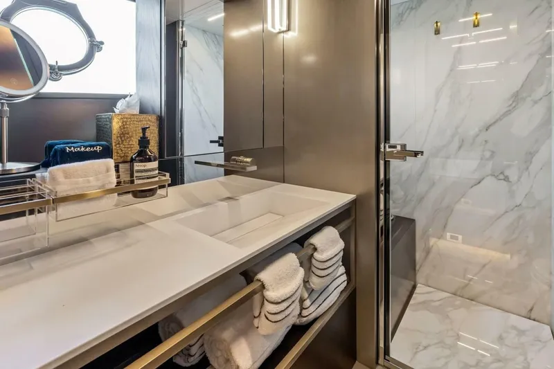 Slide: The Image of Ferretti 850 Motoryacht 2022 - 8603623