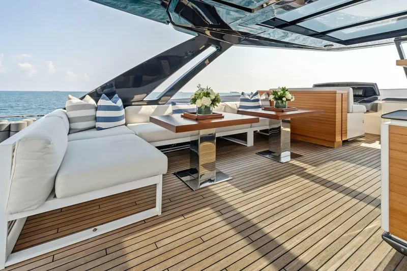 Slide: The Image of Ferretti 850 Motoryacht 2022 - 8603578