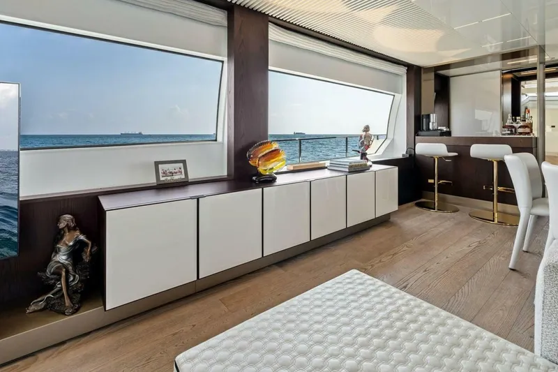 Slide: The Image of Ferretti 850 Motoryacht 2022 - 8603600