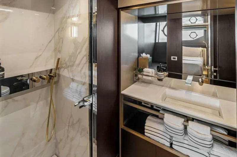 Slide: The Image of Ferretti 850 Motoryacht 2022 - 8603619