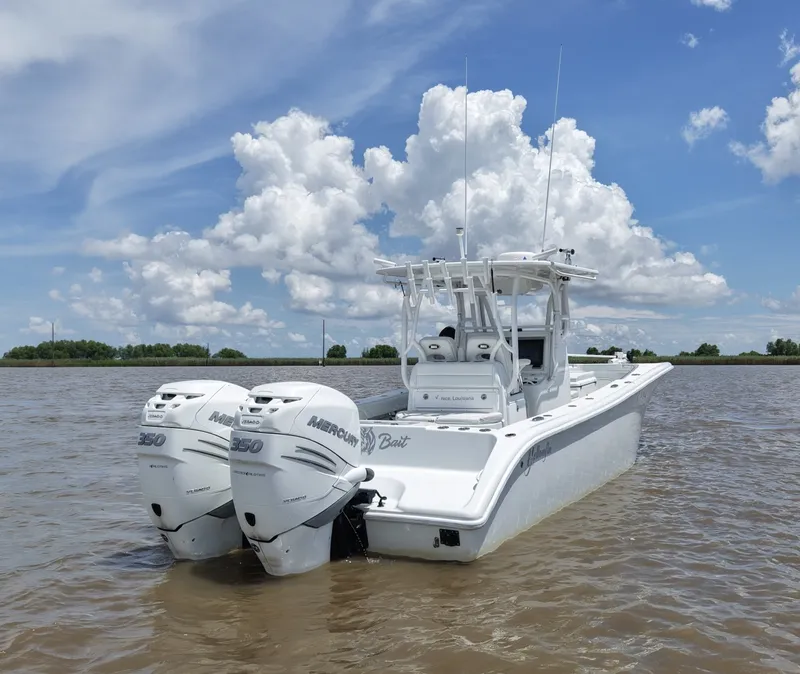 Slide: The Image of Yellowfin 32 2016 - 8603344