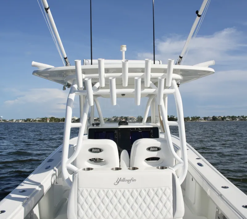 Slide: The Image of Yellowfin 32 2014 - 8603558