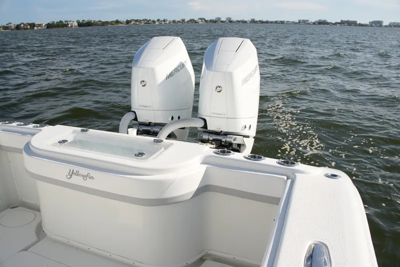 Slide: The Image of Yellowfin 32 2014 - 8603483