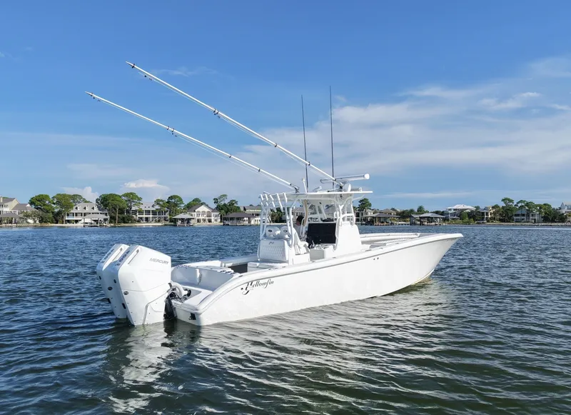 Slide: The Image of Yellowfin 32 2014 - 8603472