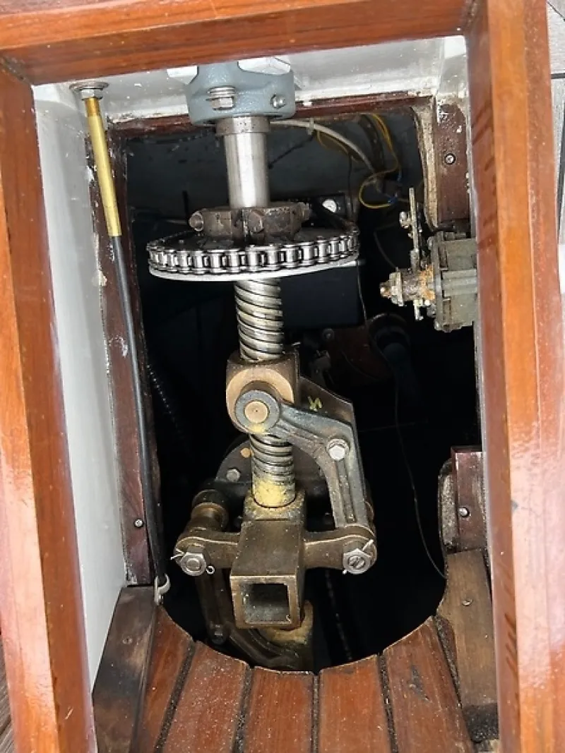 Slide: The Image of 0006008072 - 8603750