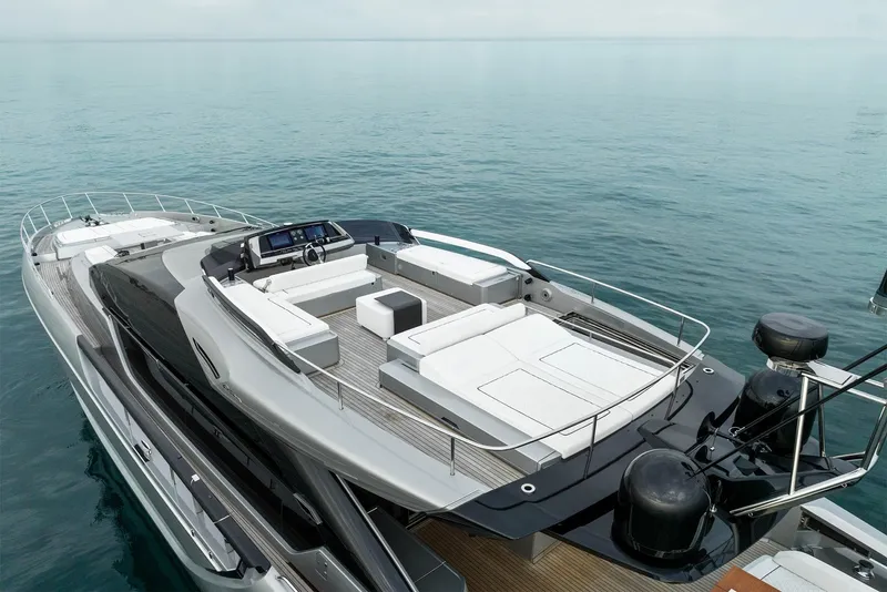 Slide: The Image of Riva Folgore 2021 - 8604007