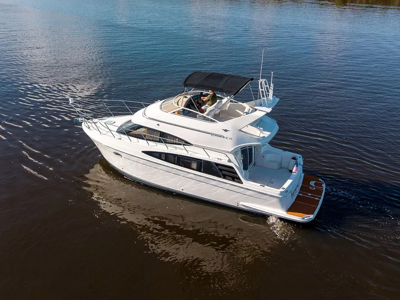 Slide: The Image of Carver Yachts 360 Sport Sedan 2004 - 8604074