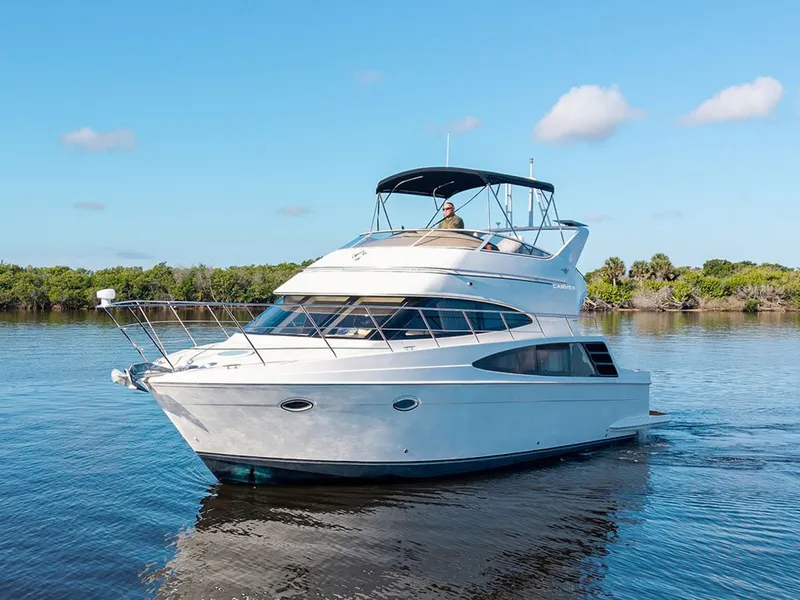 Slide: The Image of Carver Yachts 360 Sport Sedan 2004 - 8604065