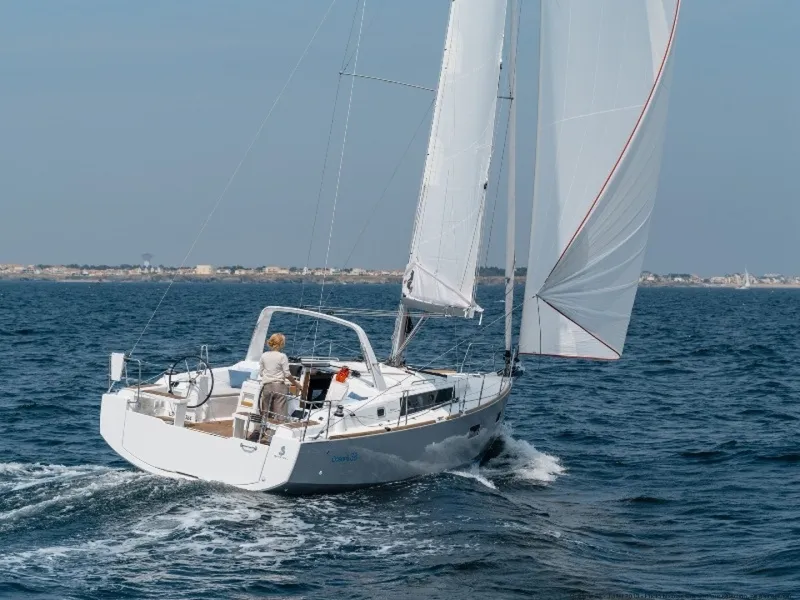The Image of Beneteau Oceanis 38.1 - 8632151