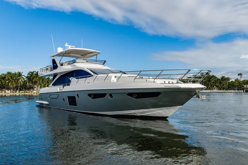 The Image of Azimut Fly 72 2020 - undefined
