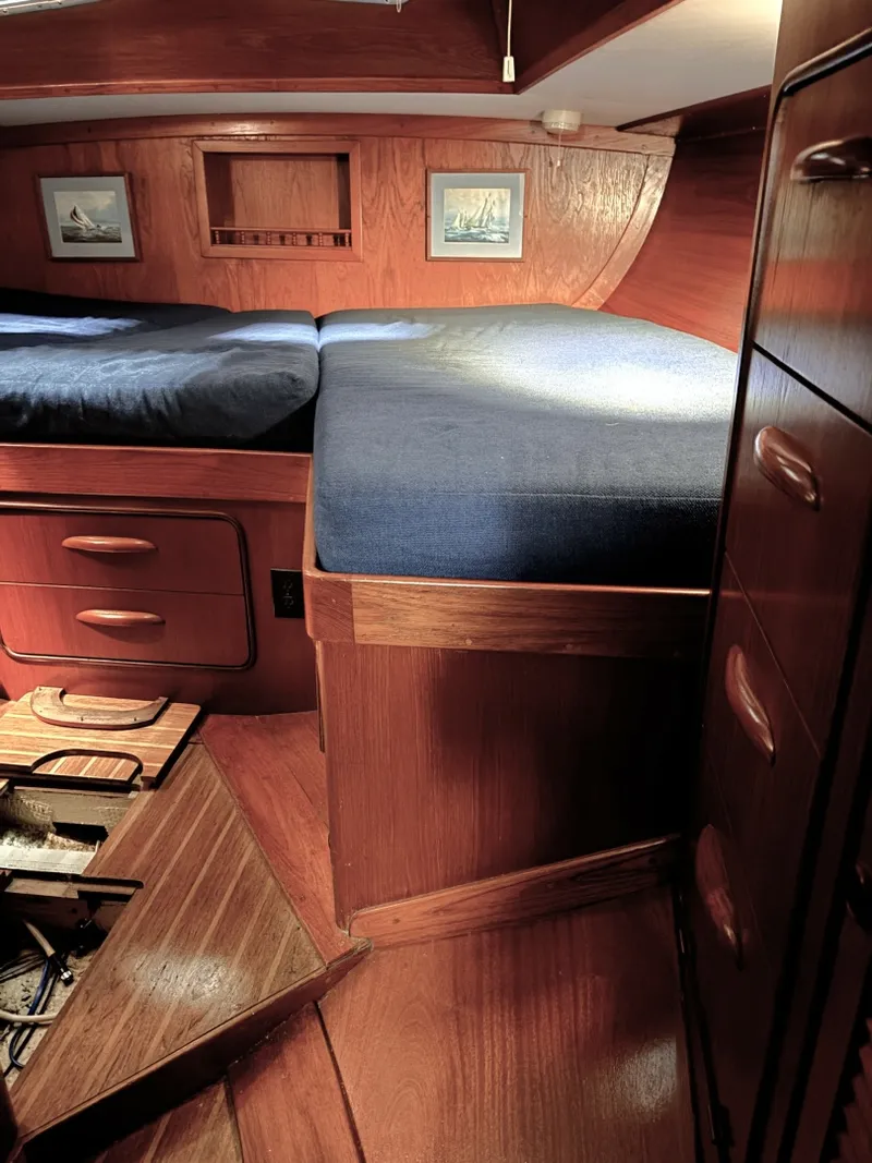 Slide: The Image of Gulfstar 50 1980 - 8634591
