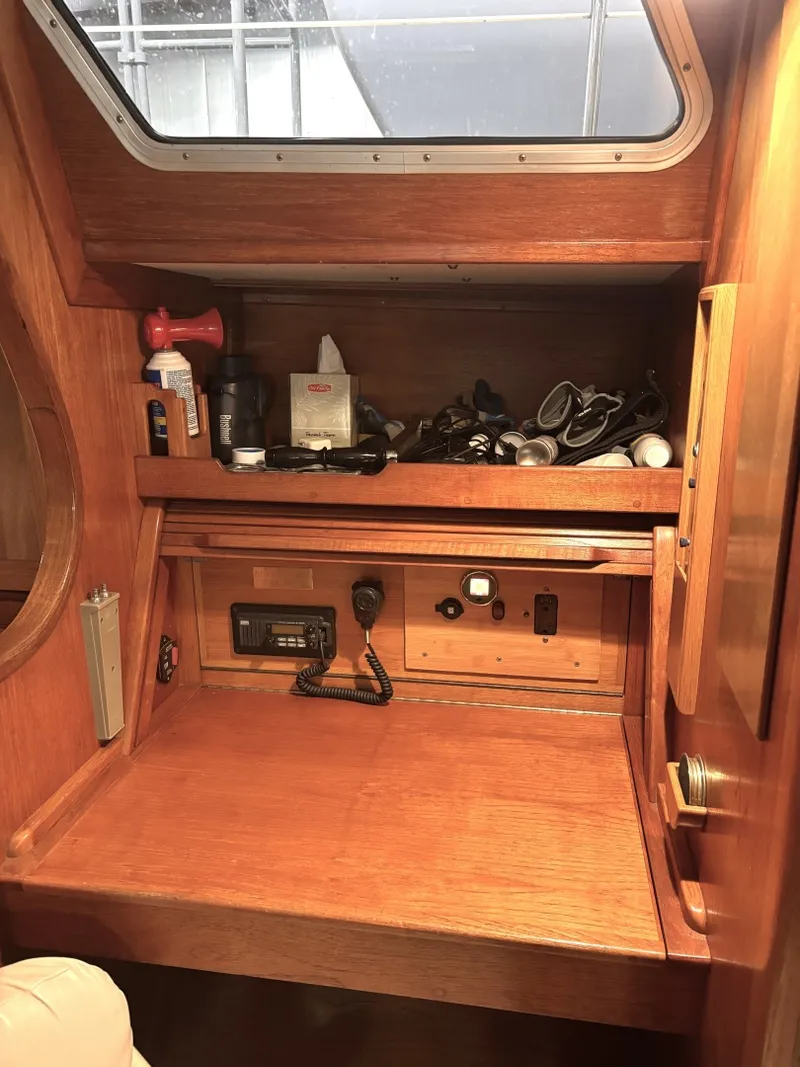Slide: The Image of Gulfstar 50 1980 - 8634533