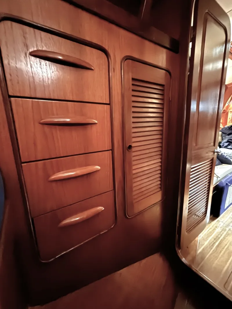 Slide: The Image of Gulfstar 50 1980 - 8634572