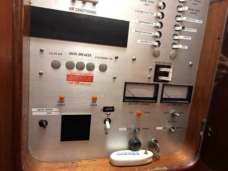Slide: The Image of Gulfstar 50 1980 - 8634581
