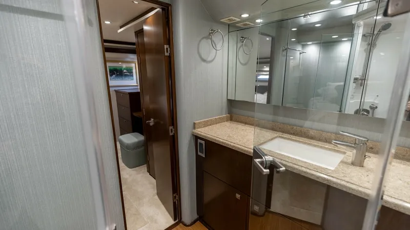 Slide: The Image of 2015 Viking 76 Enclosed Bridge- CHULA- Master Stateroom Head - 8680129