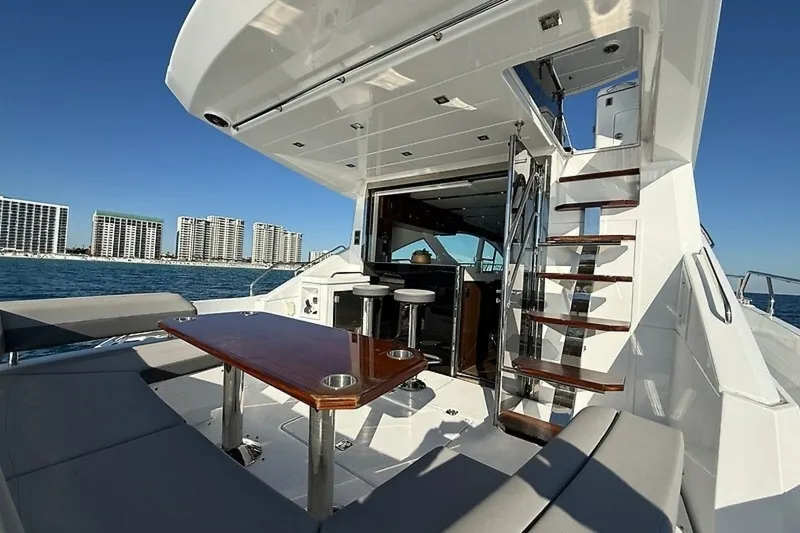 Slide: The Image of Cruisers 60 Fly 2023 - 8695197