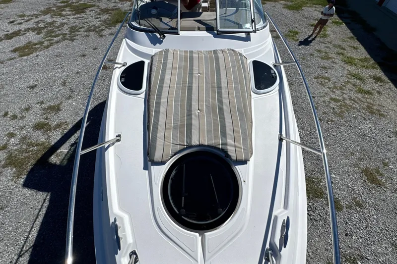 Slide: The Image of Regal 28 Express 2017 - 8695467