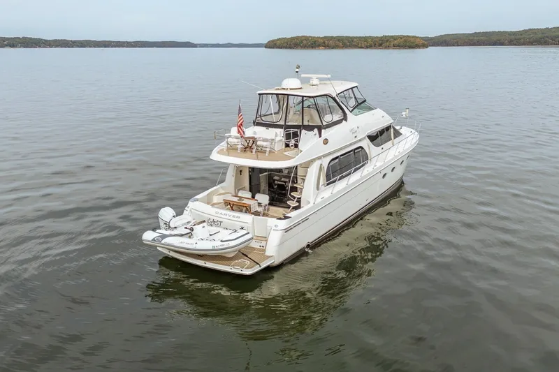 Slide: The Image of Carver Yachts 56 Voyager 2006 - 8695401
