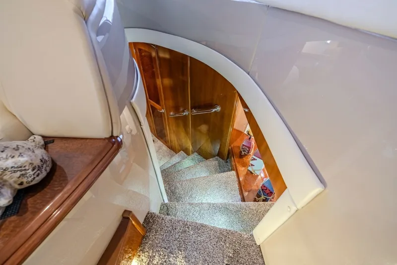 Slide: The Image of Carver Yachts 56 Voyager 2006 - 8695477