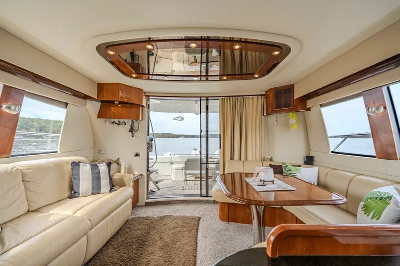 Slide: The Image of Carver Yachts 56 Voyager 2006 - 8695424