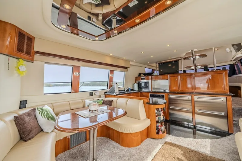 Slide: The Image of Carver Yachts 56 Voyager 2006 - 8695421