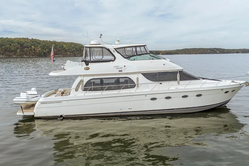 Slide: The Image of Carver Yachts 56 Voyager 2006 - 8695395