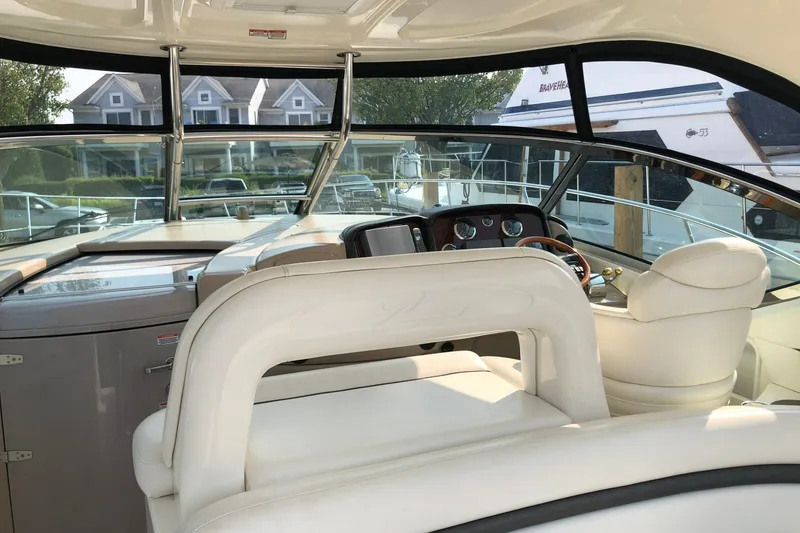 Slide: The Image of Sea Ray 420 Sundancer 2004 - 8695625