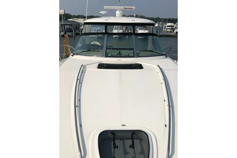 Slide: The Image of Sea Ray 420 Sundancer 2004 - 8695964