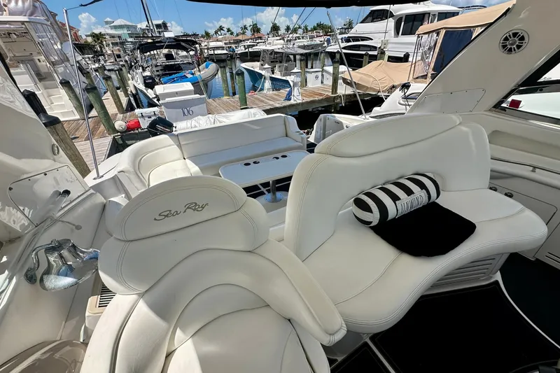 Slide: The Image of Sea Ray Sundancer 460 2001 - 8696078