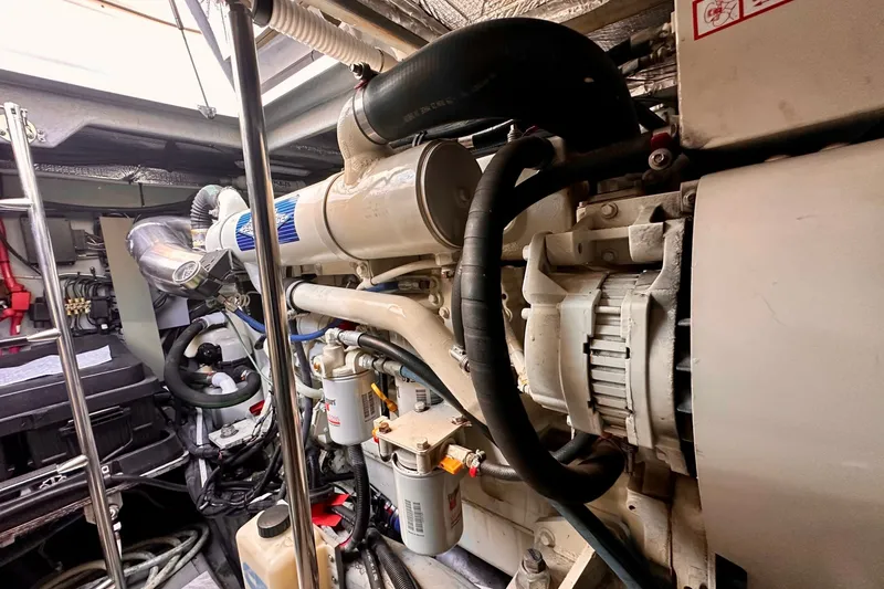 Slide: The Image of Sea Ray Sundancer 460 2001 - 8696988